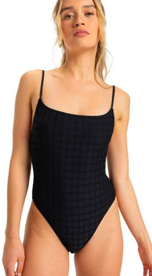 ROXY CAMILO ONE PIECE